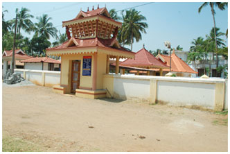 SREE EMOOR BHAGAVATHY DEVASWOM - KALLEKULANGARA 